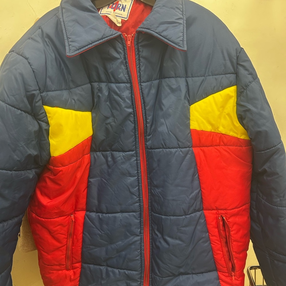 Colorblock Utility Jacket - Picture 4 of 5